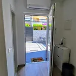 Razov شقة *