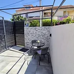شقة Razov زادار