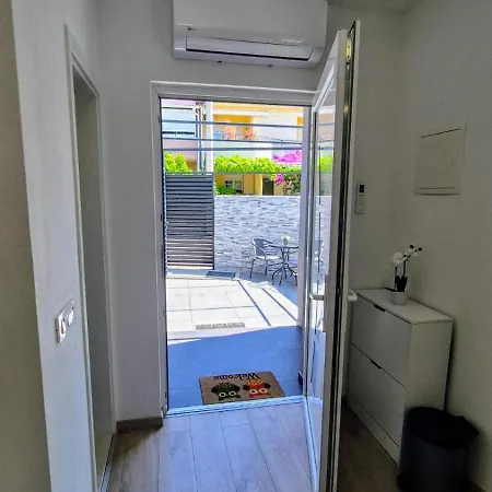 Razov Appartement *